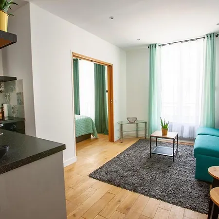 2 - Vendome - Rue Volney - 2 Apartment